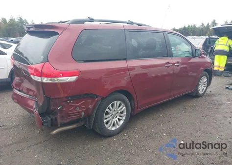 2013 Toyota Sienna Xle V6 8 Passenger из США, поврежденный, VIN 5TDYK3DC1DS386143